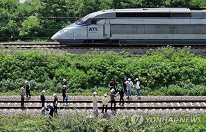 청도 열차사고 사망자 1명, 작업계획서에 이름도 없어…급하게 투입 정황