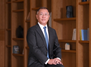정의선 “SDV·AI 기술 융합이 미래 모빌리티 핵심”