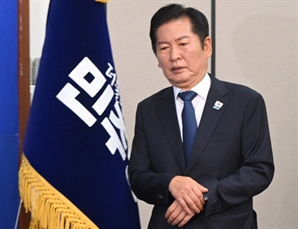 “10번·100번 해산감”…정청래도 발의한 정당해산법 [법안 돋보기]