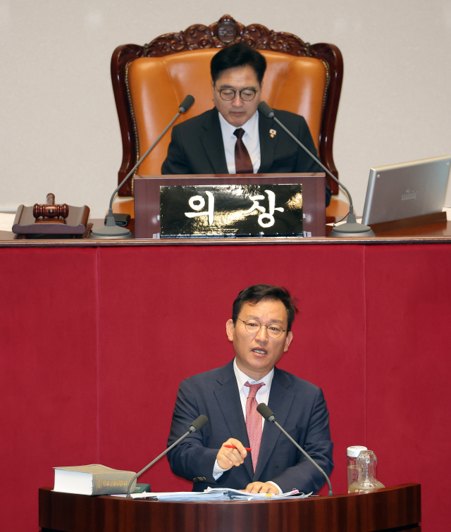 노란봉투법 필리버스터 여야 대치…'첫타자' 김형동 5시간만에 토론 종료