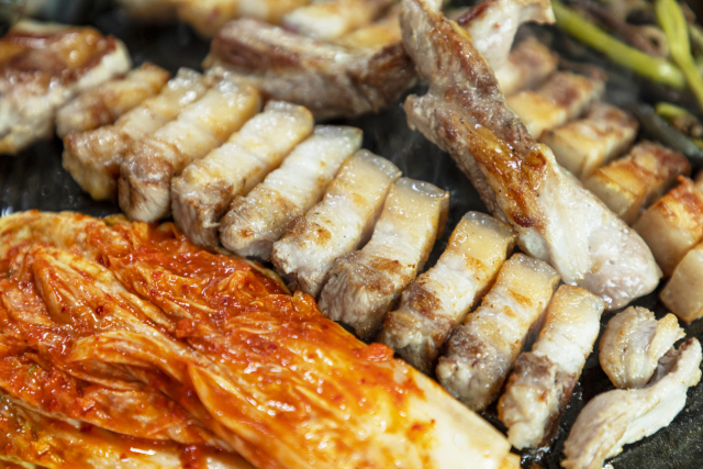 "혼밥하시려고요? 1000원 추가입니다"…메뉴판과 다른 요금, 이유는?