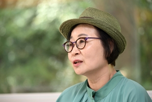 "간절함이야말로 인생의 꿈 이뤄주는 날개죠"