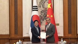 대통령 중국 특사단, 中에 "서해 문제 존중해달라"
