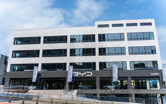 BYD코리아가 25일 경기도 김포시에 오픈한 19번째 전시장 모습. 사진제공=BYD코리아