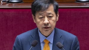 ‘첫 세제 개편안’ 개미 분노에 고개숙인 구윤철
