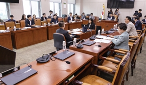 법사위, 내달 5일 검찰개혁 청문회…'관봉권 띠지 분실' 검사 소환