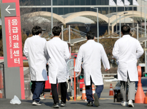 [만파식적] 반복되는 전공의 ‘인술(忍術)’ 파동
