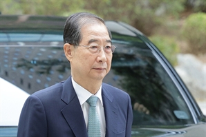 [속보] 한덕수 전 국무총리, 구속심사 위해 법원 출석