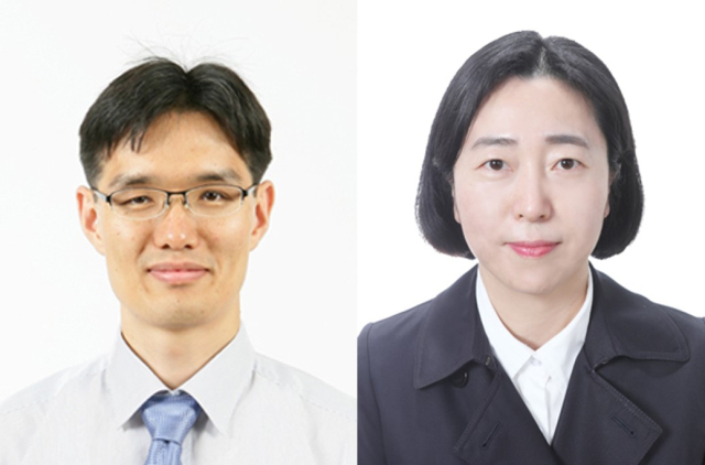 피부암인 흑색종 세포가 산소가 충분함에도 산소가 부족한 것처럼 신호를 내 전이를 유도하는 회로를 발견하고, CypD라는 단백질을 다시 활성화하는 방식으로 이를 차단할 수 있음을 입증한 연구진. 왼쪽 강병헌 교수(교신저자)와 박혜경 연구교수(제1저자겸 교신저자). 사진제공=UNIST