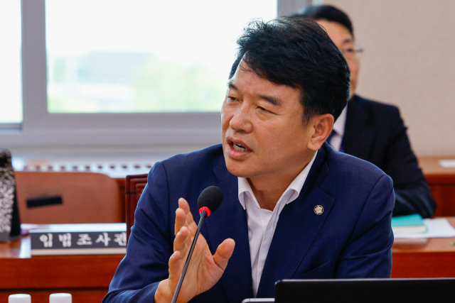 문진석 "장동혁 지도부 국힘, 분당으로 갈 듯…탈당 의원 늘어날 것"