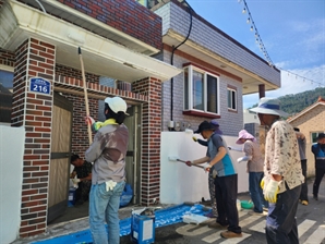 전교생 7명 섬마을 초등학교에 전학생이…경사 났네