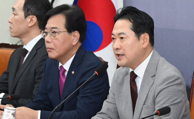 장동혁 국민의힘 신임 대표가 27일 서울 여의도 국회에서 열린 최고위원회의에 참석해 발언하고 있다. 오승현 기자 2025.08.27