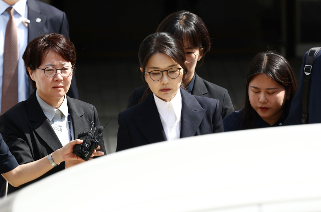[속보] 김건희 특검, '목걸이 수수 의혹' 서희건설 사위 압수수색