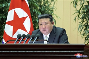 한미일 협력 강화에…김정은 '북중러 밀착' 맞대응