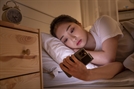 "모든 시민 스마트폰 '하루 2시간' 제한"에 발칵 뒤집힌 나라…무슨 일?