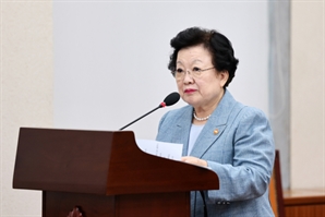 “국민 앞에 진실 고백해야”…與 ‘금거북이 청탁 의혹’ 국교위원장 사퇴 촉구