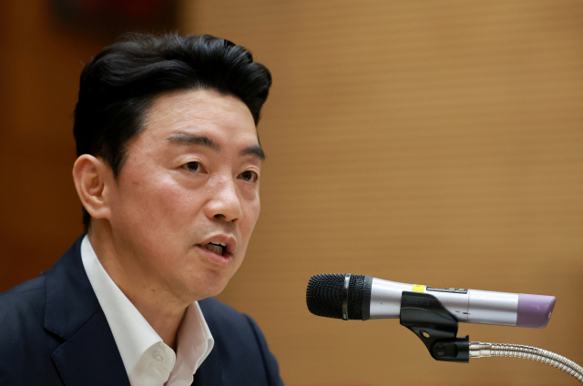 강훈식 "생활 및 추석 물가 안정 전력 기울여 달라"