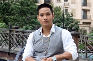 유승준 "살다 보면 각자의 입장 있어"…비자 발급 승소 후 첫 심경 밝혔다