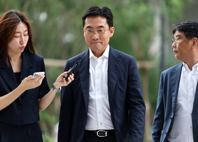 조영탁 IMS모빌리티 대표가 김건희 여사 관련 의혹을 수사하는 민중기 특별검사팀으로 출석하고 있다. 연합뉴스