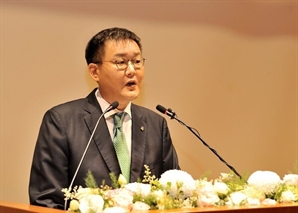 DB, 경영권 분쟁 가능성 일축에 4% 약세[이런국장 저런주식]