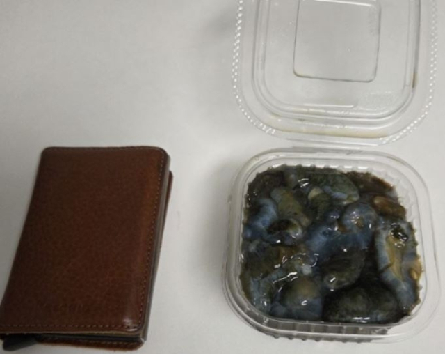바가지 상술 논란 일으킨 7만원어치 해삼. 인터넷 커뮤니티 갈무리