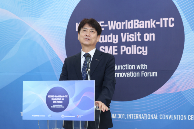 박장혁 중진공 글로벌성장이사가 2일 중진공-세계은행 합동 정책세미나에서 발언하고 있다. 사진 제공=중소벤처기업진흥공단