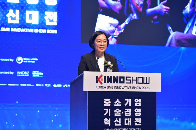 한성숙 중소벤처기업부 장관이 4일 제주에서 열린 ‘2025 중소기업 기술?경영 혁신대전’에서 축사를 하고 있다. 사진 제공=중기부