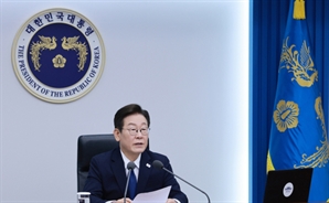 '취임 100일' 李대통령 지지율 63%…YS·文 이어 역대 3위 [한국갤럽]