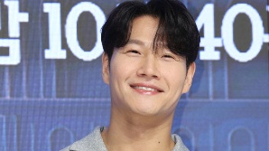 "드디어 장가갑니다" 김종국, 오늘 비연예인과 백년가약…사회는 유재석
