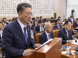 정성호 "검찰 특활비 제출 소극적? 사실과 달라"