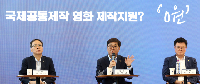 ‘단군 이래 최고의 성취’부터 ‘심각 넘어서 처참’까지 최휘영 장관이 본 문화 현실은 [최수문 선임기자의 문화수도에서]