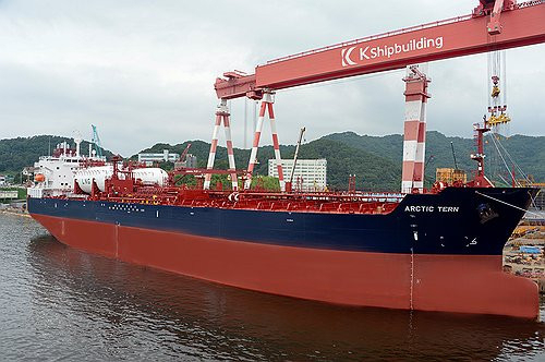 국내 대표 중형 조선사인 케이조선이 건조한 5만 톤급 LNG 이중 연료 추진 석유화학제품 운반선. 사진 제공=케이조선
