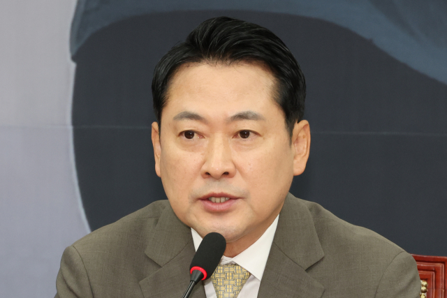 장동혁 국민의힘 대표가 9일 서울 여의도 국회에서 더불어민주당 정청래 대표의 본회의 교섭단체대표 연설에 대해 비판하고 있다. 연합뉴스
