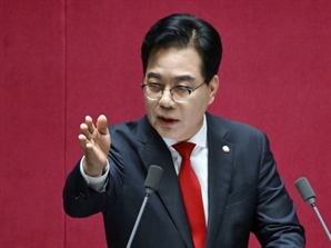 송언석 "李정부 역류·퇴행의 100일"…여당엔 "나홀로독재당"
