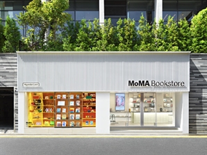 문자 한 통으로 시작된 MoMA 북스토어…현대카드 정태영의 문화 마케팅