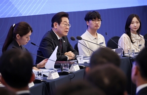 [사설] 李정부 ‘돈풀기’ 멈추고 구조 개혁 나서야 ‘진짜 성장’ 가능