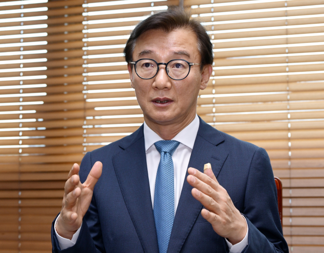 전재수 "해운선사 부산 이전지원협의회 구성…북극항로 TF 확대"