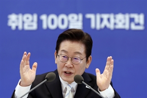 국민연금, 국내 주식 비중 축소 기조 멈출까 [시그널]