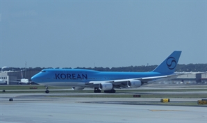 '자진출국' 근로자 316명 전세기, 美애틀랜타서 한국 출발