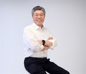 황병우 iM금융 회장 “겸임 행장직서 물러날 것”