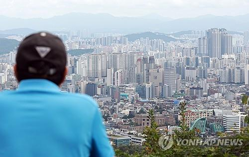 남산에서 바라본 서울 아파트 모습 [연합뉴스 자료사진]