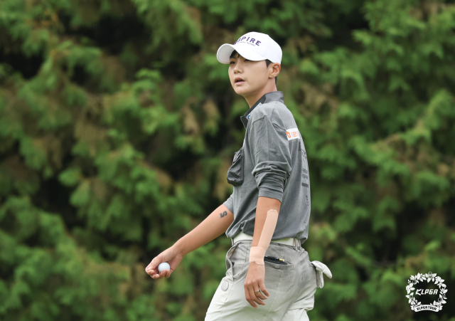 보기 없이 4언더파 68타를 친 박성현. 사진 제공=KLPGA
