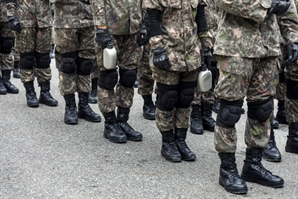 "신병 1400명 '깔깔이' 없이 혹한기"…부모들 '발 동동'에도 거짓 해명하더니 결국