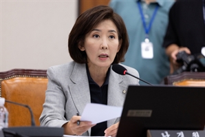 나경원 "'권력에 서열 있다'는 李, 공산·독재국가 통치논리"