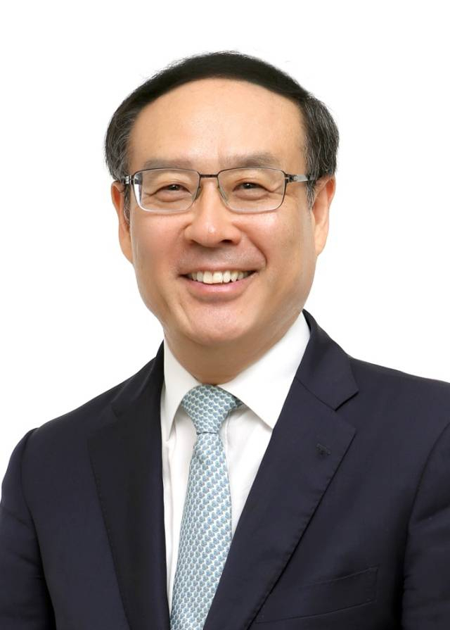 오세정 서울대 물리천문학부 명예교수·전 총장