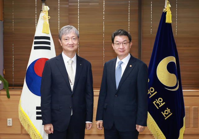 이억원-이찬진 첫 회동…"금윰감독체계 개편 협력"