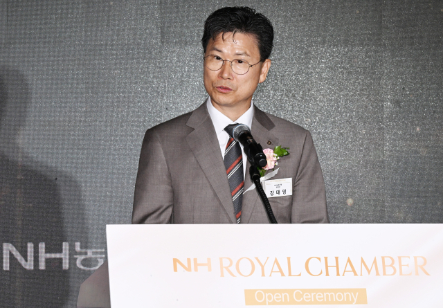 강태영 농협은행장이 16일 서울 서대문구 NH농협은행 본점에서 열린 'NH로얄챔버' 오픈식에서 인사말을 하고 있다. 오승현 기자 2025.09.16