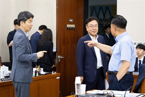 "감정적 분풀이식 힘자랑"…국힘, 與 '정부조직법 속도전' 규탄