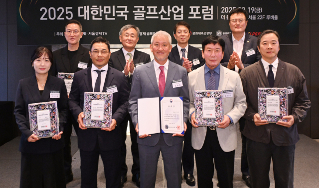 PXG어패럴 ‘역수출 신화’ 로저나인, 골프산업대상 종합대상 영예
