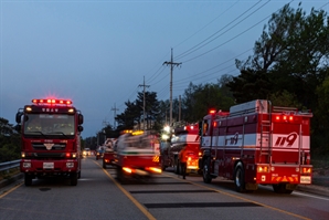 부산 다세대 주택서 불…60대 거주자 '방화 혐의' 검거